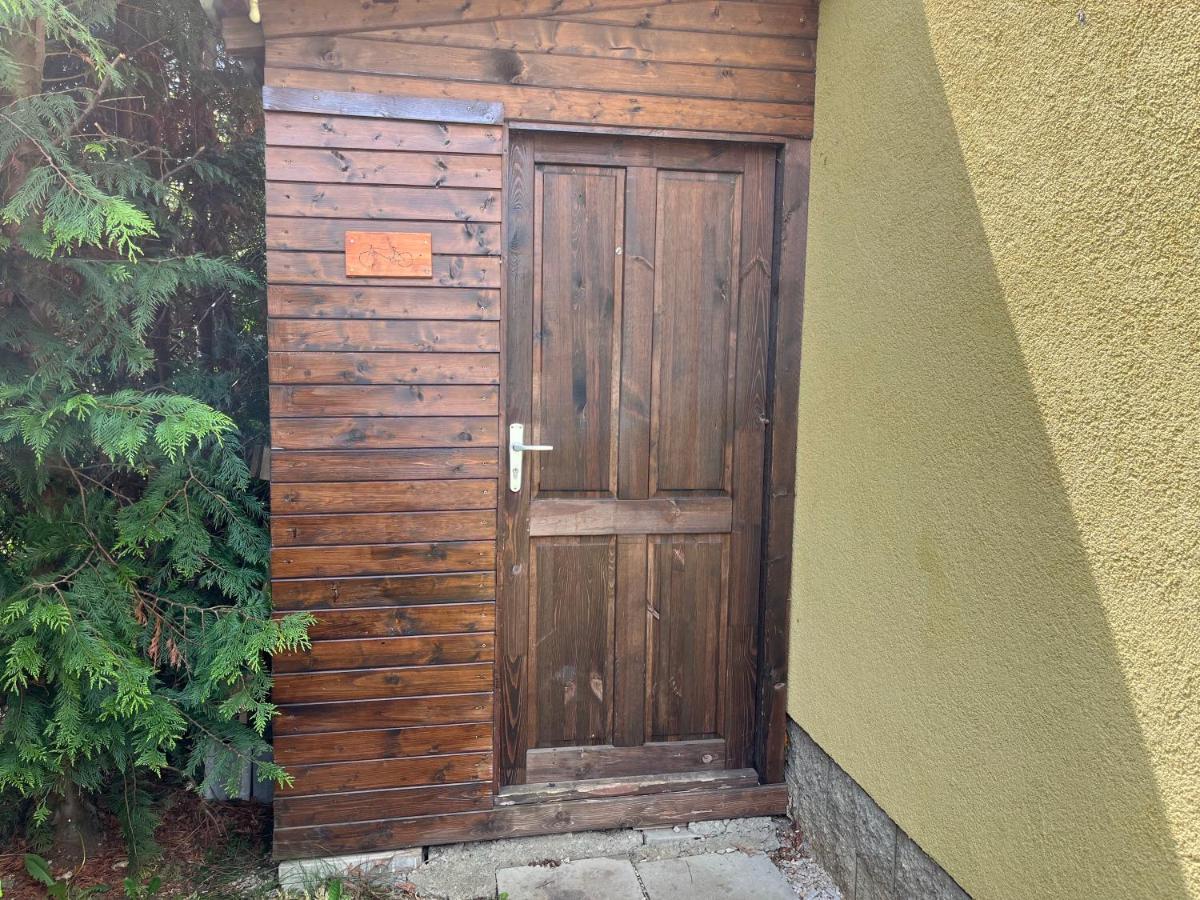 Chalupa Menany - Karlstejn Beroun  Exterior foto