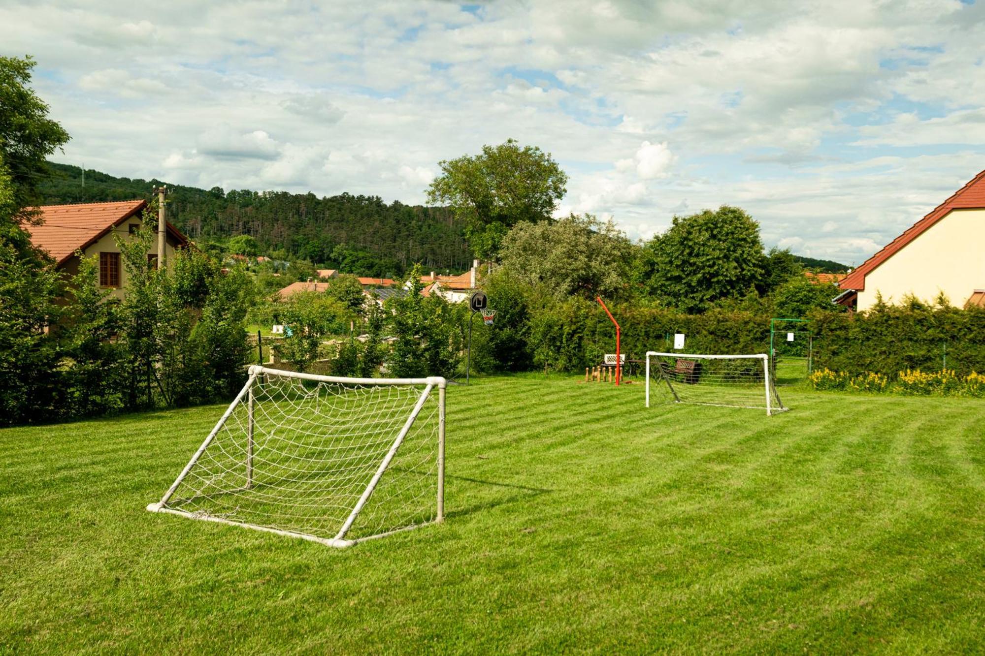 Chalupa Menany - Karlstejn Beroun  Exterior foto